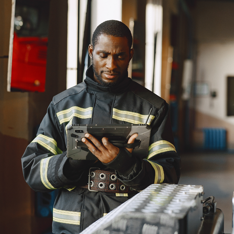 Segurança Elevada: Como os Bombeiros Civis 4.0 Protegem sua Empresa